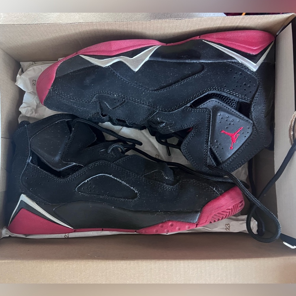 Jordan True Flight BG Sneakers in Black and Red